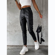 Damen Kunstleder Jogginghose mit praktischen Taschen und elastischem Bund WW