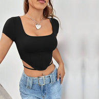 Damen figurbetontes Crop-Top mit modischen Cut-Out-Details W&W