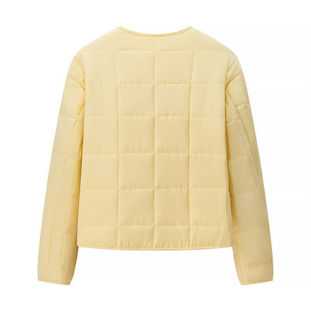 Damen Steppjacke mit großen aufgesetzten Taschen und elegantem Knopfverschluss WW