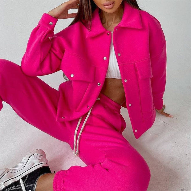 Damen Sportliches Set aus Oversize-Jacke und bequemen Joggerhosen WW