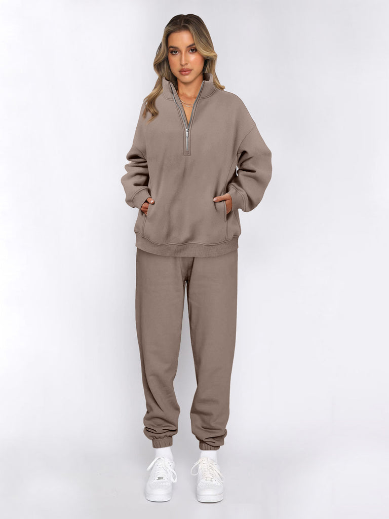 Damen sportliches Set mit Stehkragen und praktischem Reißverschluss WW