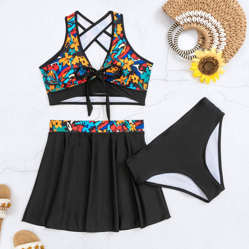 Damen Bikini Set mit sportlichem Rock und modischem Knotendetail WW