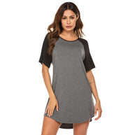 Damen lässiges T-Shirt Kleid mit kontrastierenden Ärmeln und bequemem Schnitt WW