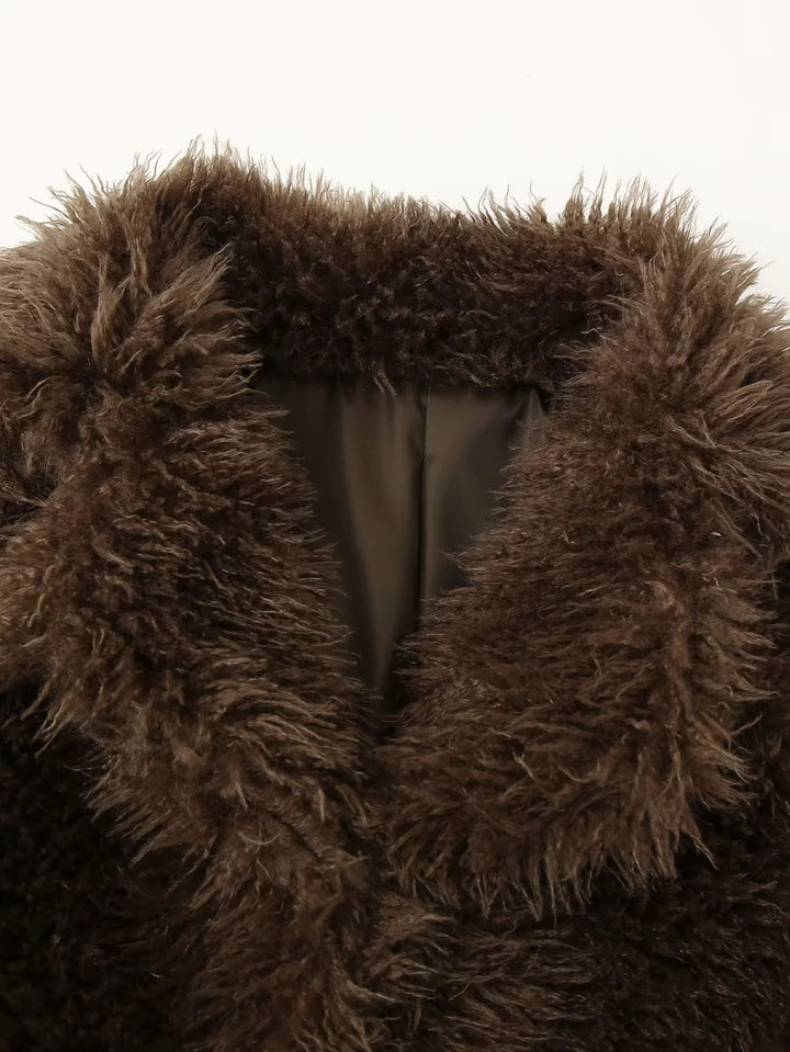 Damen Kuschelige Fleecejacke mit großzügigem Kragen und weichem Innenfutter W&W Mode