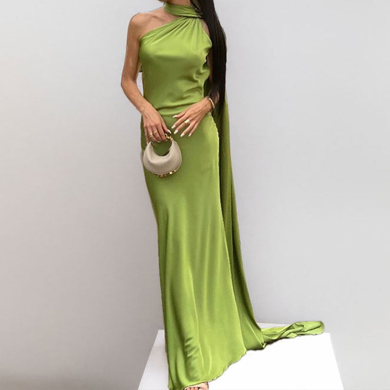Damen Elegantes Abendkleid mit asymmetrischem Design und weichem Umhang WW