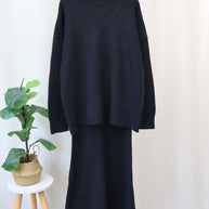 Damen Strickensemble mit weitem Schnitt und V-Ausschnitt WW