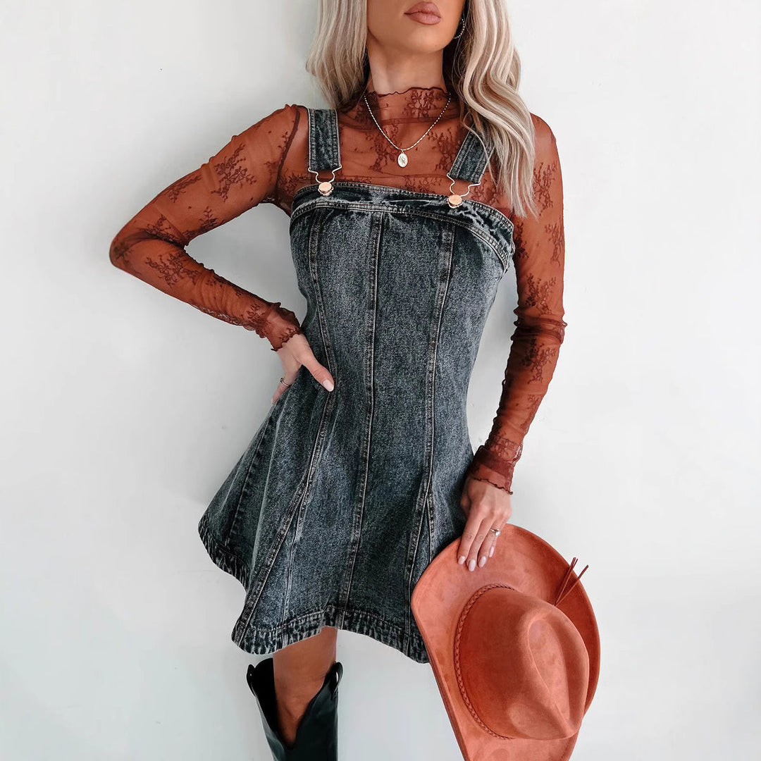 Damen Jeanskleid mit verstellbaren Trägern und modernem Schnitt W&W Mode
