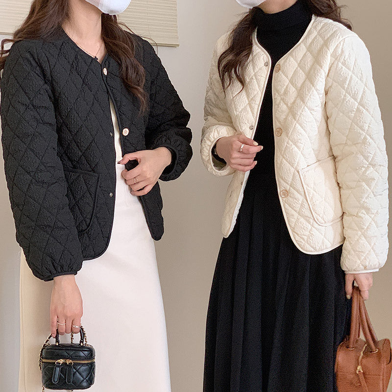 Damen Steppjacke mit praktischem Knopfverschluss und seitlichen Taschen WW