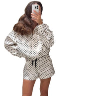 Damen Polka-Dot Blusen- und Shorts-Set mit oversized Schnitt und hochgeschlossenem Kragen WW