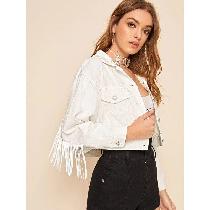 Damen
Kurze Fransenjacke mit trendigem Design und lässigem Schnitt WW