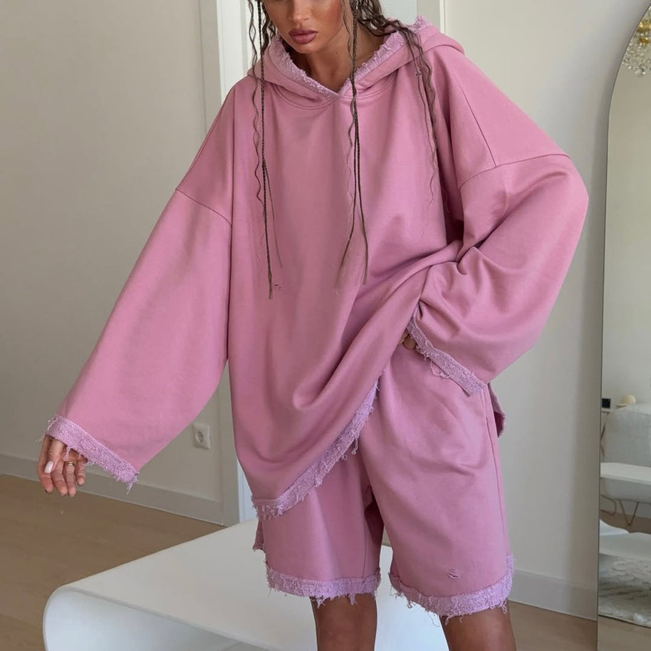 Damen sportlicher Oversized Hoodie mit fransigen Details und Shorts-Set WW