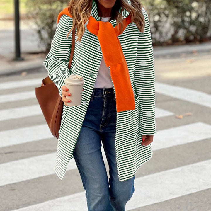 Damen gestreifter Trenchcoat mit modischem Schal und hoher Funktionalität W&W Mode