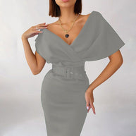 WW | Off-Shoulder Tailliertes Kleid mit Gürtel