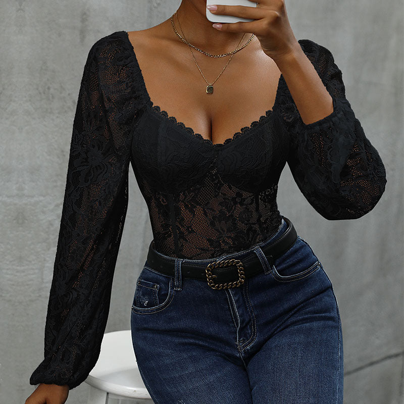 Damen Spitzenbody mit romantischem Design und elegantem V-Ausschnitt W&W Mode