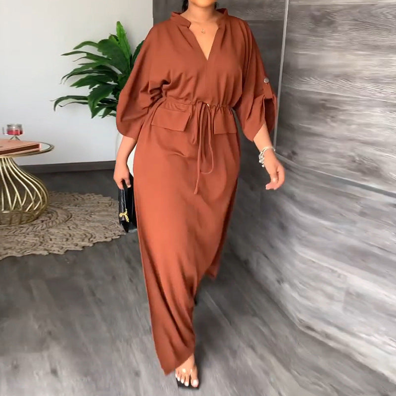 Damen Elegantes Maxikleid mit taillierbarem Gürtel und weit geschnittenen Ärmeln WW