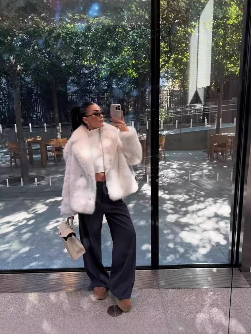 Damen Stilvoller Kunstfell-Shortjacke WW