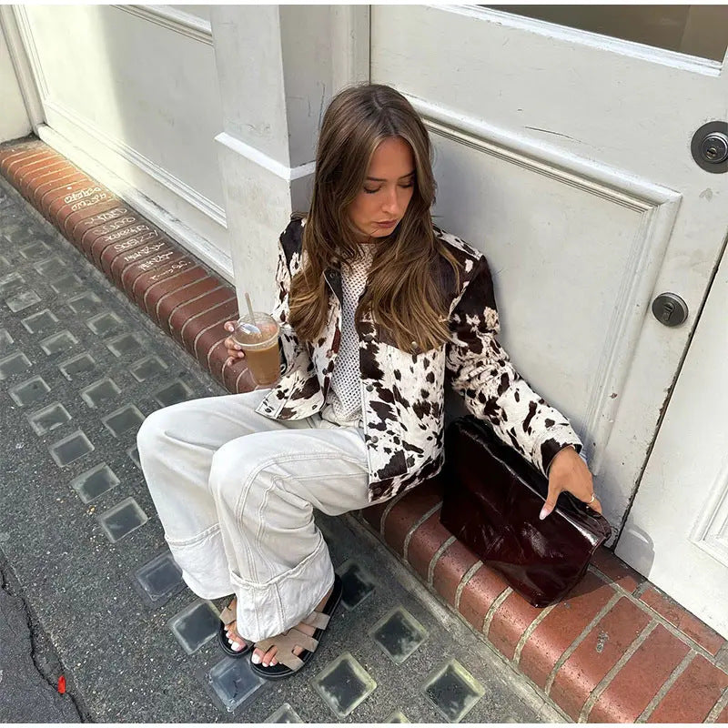 Damen Modische Lammfelljacke mit auffälligem Design WW