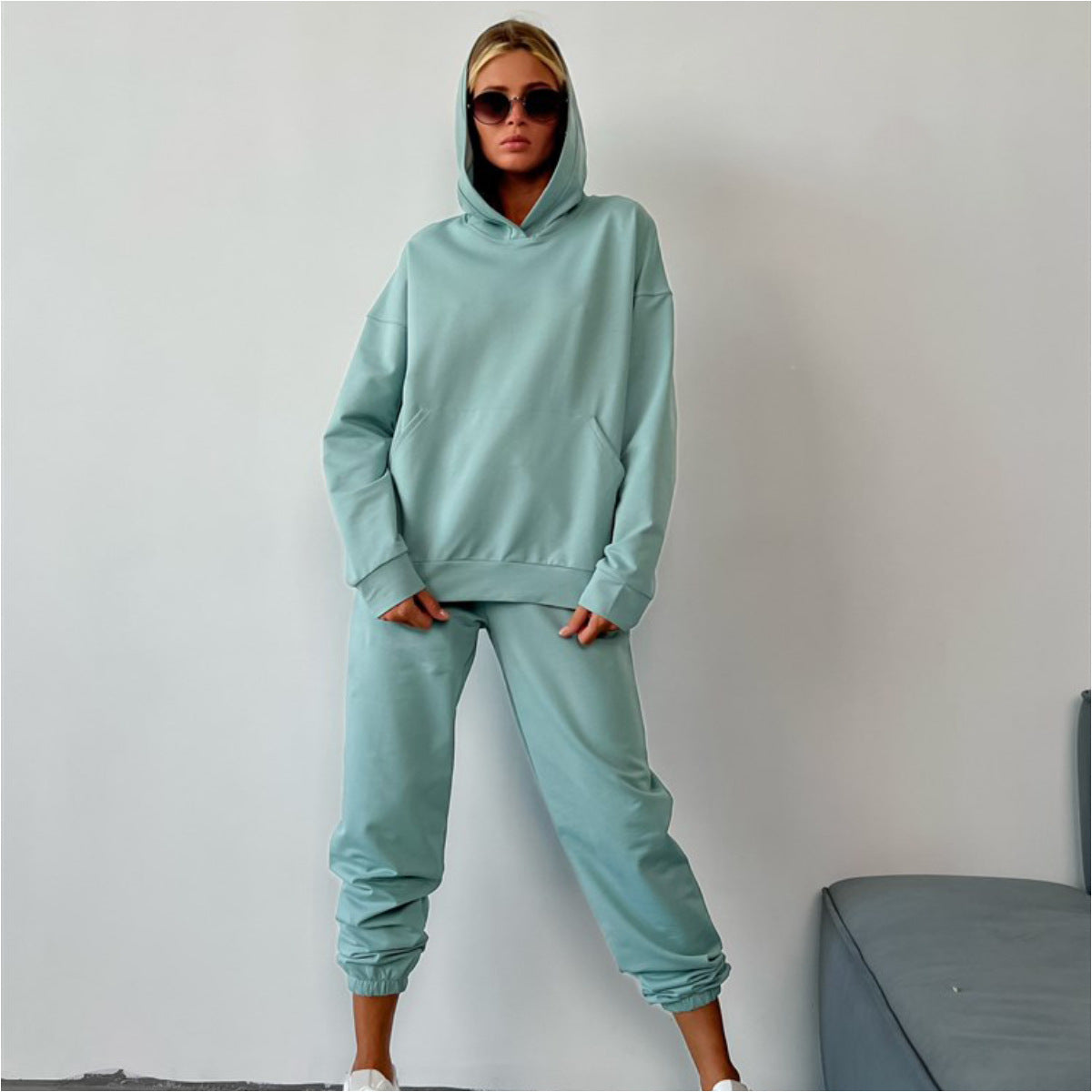 Damen Sportliches Sweatshirt- und Jogginghose-Set WW