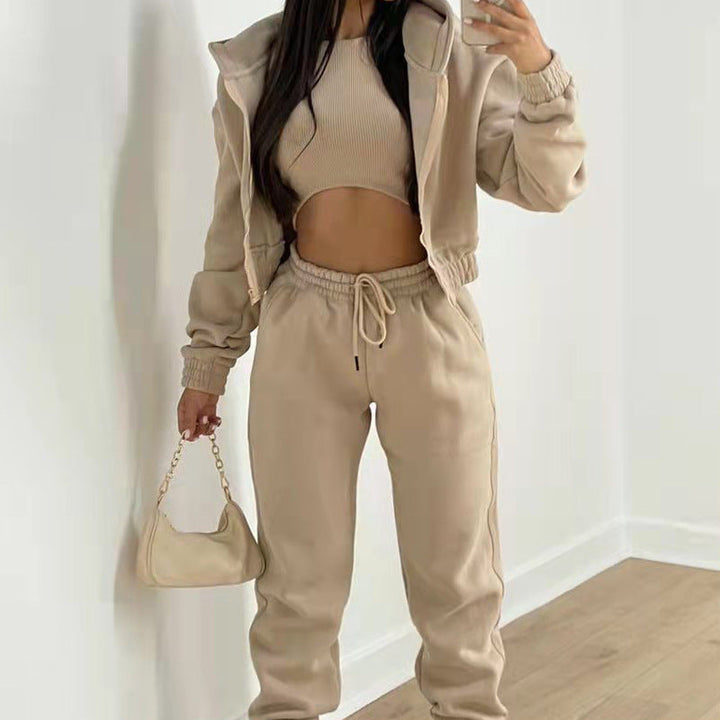Damen Sportliches Zweiteiler-Set mit kurzem Oberteil und lässigen Jogginghosen W&W Mode