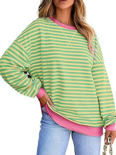 Damen gestreifter Sweatshirt mit modernem Schnitt und Kontrastdetails W&W Mode