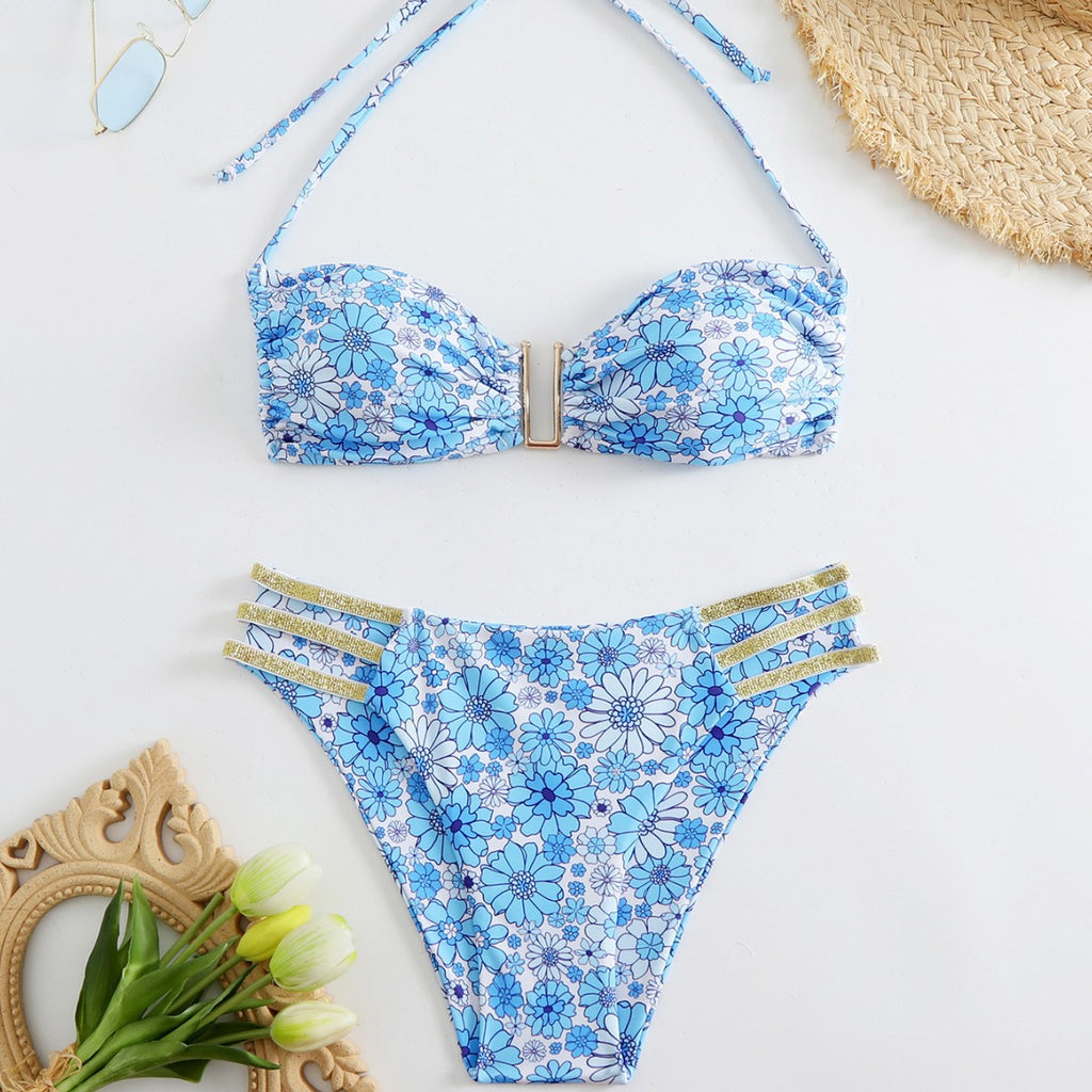 Damen Bikini Set mit verspieltem Blumenmuster und goldenen Akzenten WW