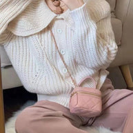 Damen Strickjacke mit großem Kragen und voluminösen Ärmeln WW