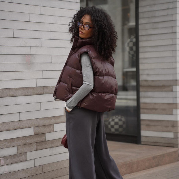 Damen Steppweste mit hohem Kragen und praktischem Reißverschluss WW