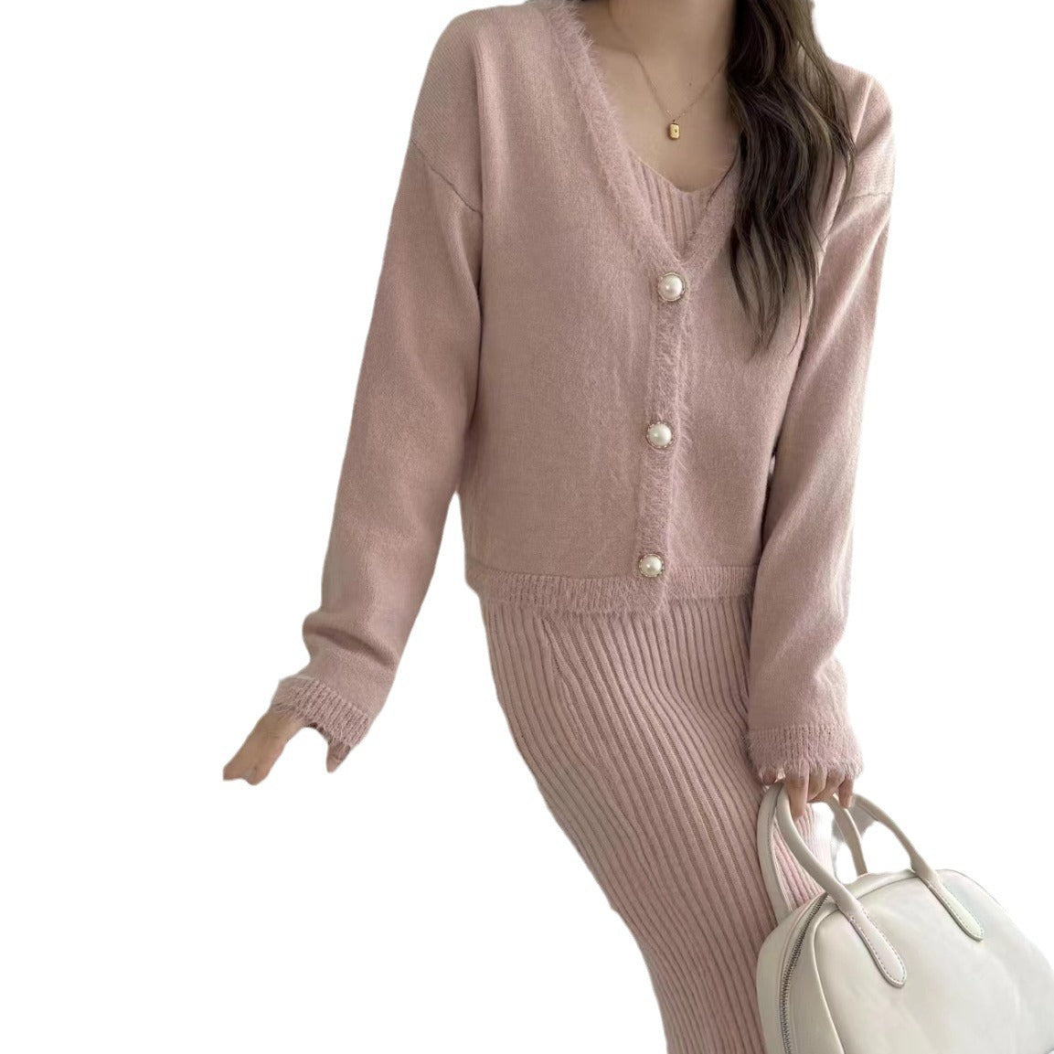 Damen Strickensemble mit V-Ausschnitt und dekorativen Perlenknöpfen WW