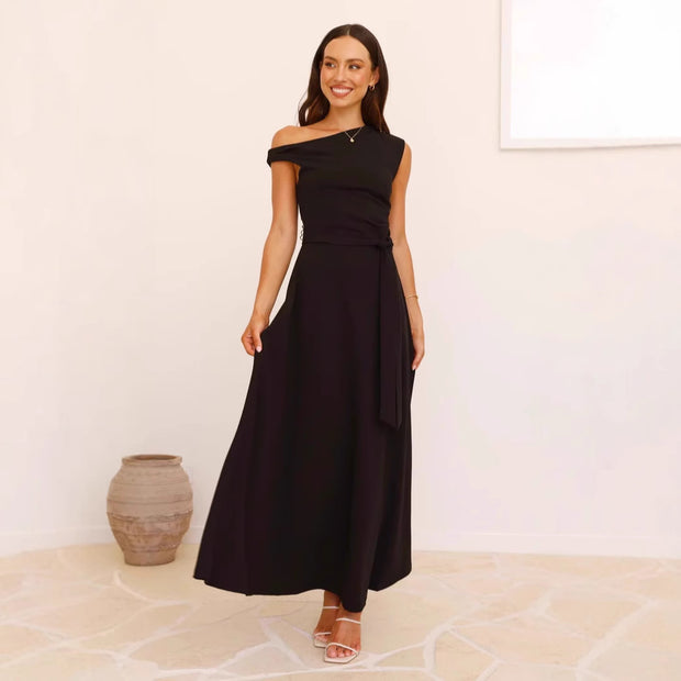 Damen Maxikleid mit asymmetrischem Schnitt und eleganter Drapierung WW