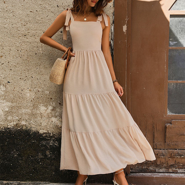 Damen Maxikleid mit verstellbaren Trägern und voluminösem Rock WW