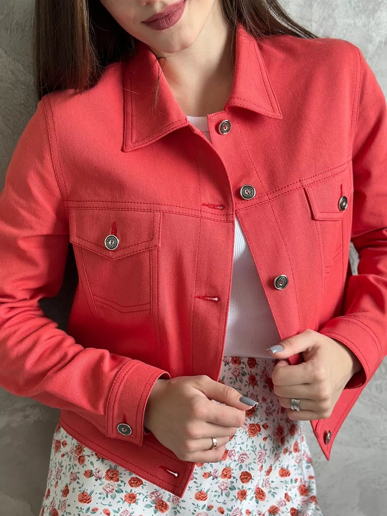 Damen Jeansjacke im modernen Schnitt mit praktischen Taschen WW