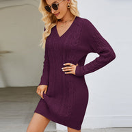 WW | Einfarbiges V-Ausschnitt Drehstrickkleid