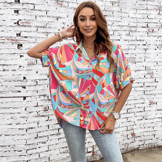 Damen farbenfrohe Bluse mit geometrischem Muster und modischer Knopfleiste WW