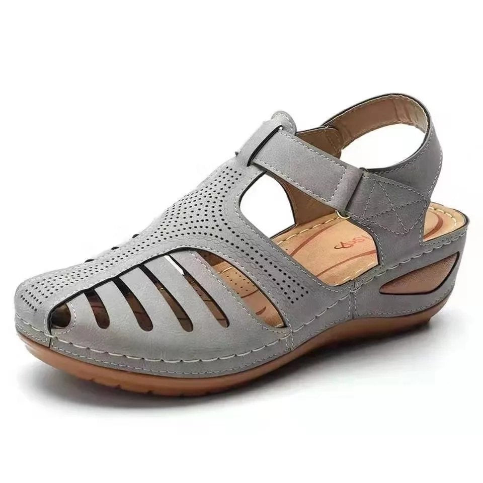 Damen Bequeme Clogs mit atmungsaktiver Obermaterialstruktur und elegantem Riemendesign WW