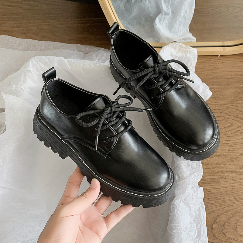 Damen Chunky Schnürschuhe mit robustem Profil und modischem Design W&W