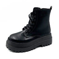 Damen Schnürstiefel mit robuster Plateausohle und elegantem Obermaterial W&W