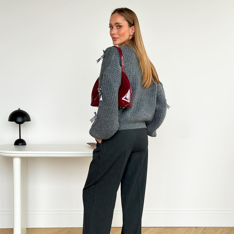 Damen Strickjacke mit romantischen Rüschendetails WW