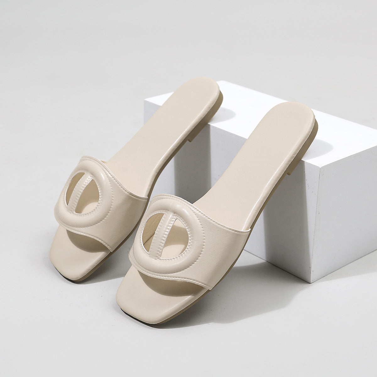 Damen Schlappen im minimalistischen Design WW