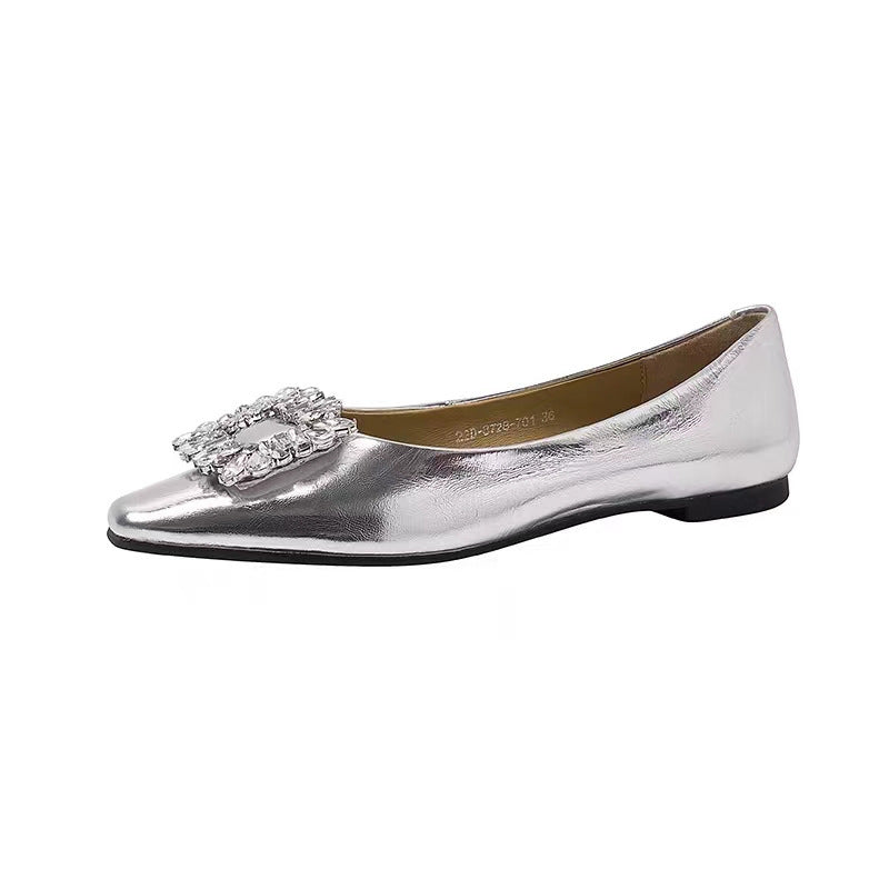Damen Ballerina Flats mit spitzem Zehenbereich und dekorativem Strassschnalle WW