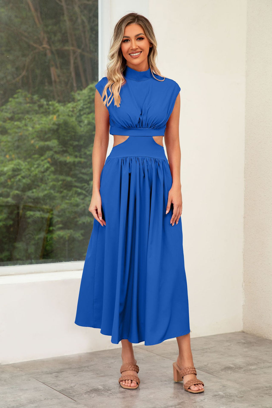 Damen Cut-Out Sommerkleid mit hohem Kragen WW