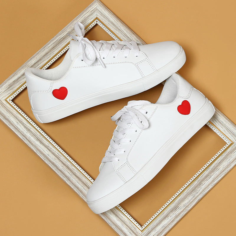 Damen Sneakers mit Herz-Applikation und weicher Innensohle WW