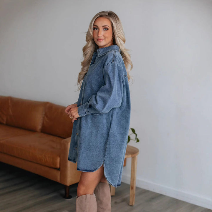 Damen Denim Hemdkleid mit exklusivem Gürtel und praktischen Taschen W&W Mode