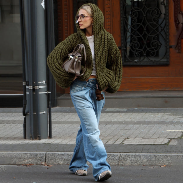 Damen Strickjacke mit oversize Schnitt und Kapuze WW