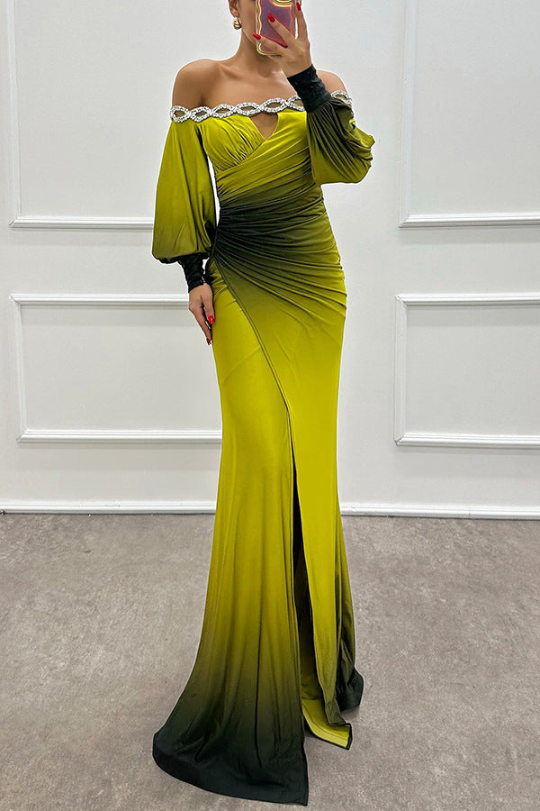 Damen Off-Shoulder Abendkleid mit drapierter Taille und funkelnden Applikationen WW