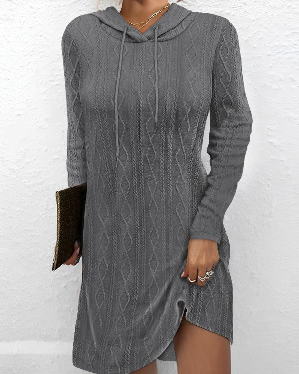 Damen Kapuzenkleid mit strukturiertem Strickmuster und seitlichem Schlitz WW