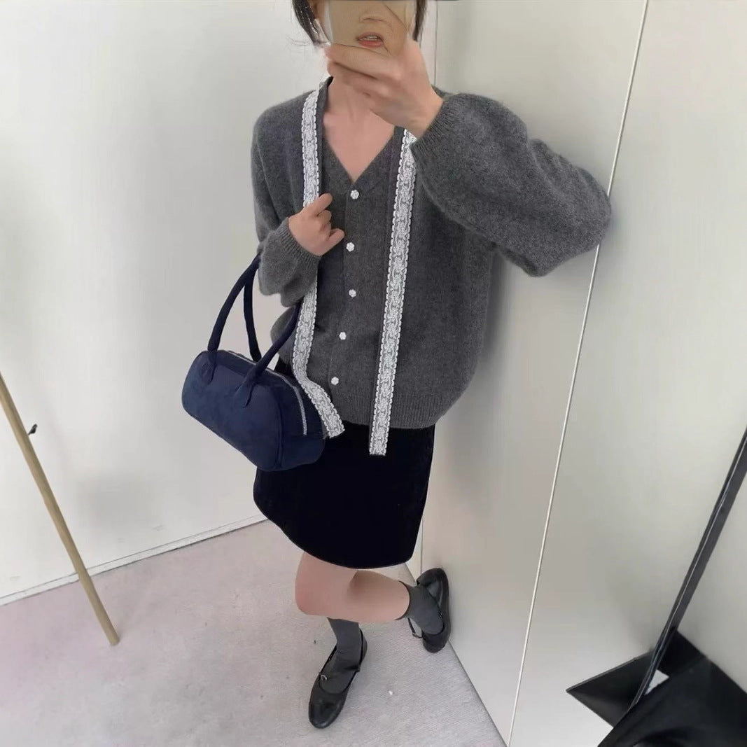 Damen Strickjacke mit dekorativen Spitzen-Details WW