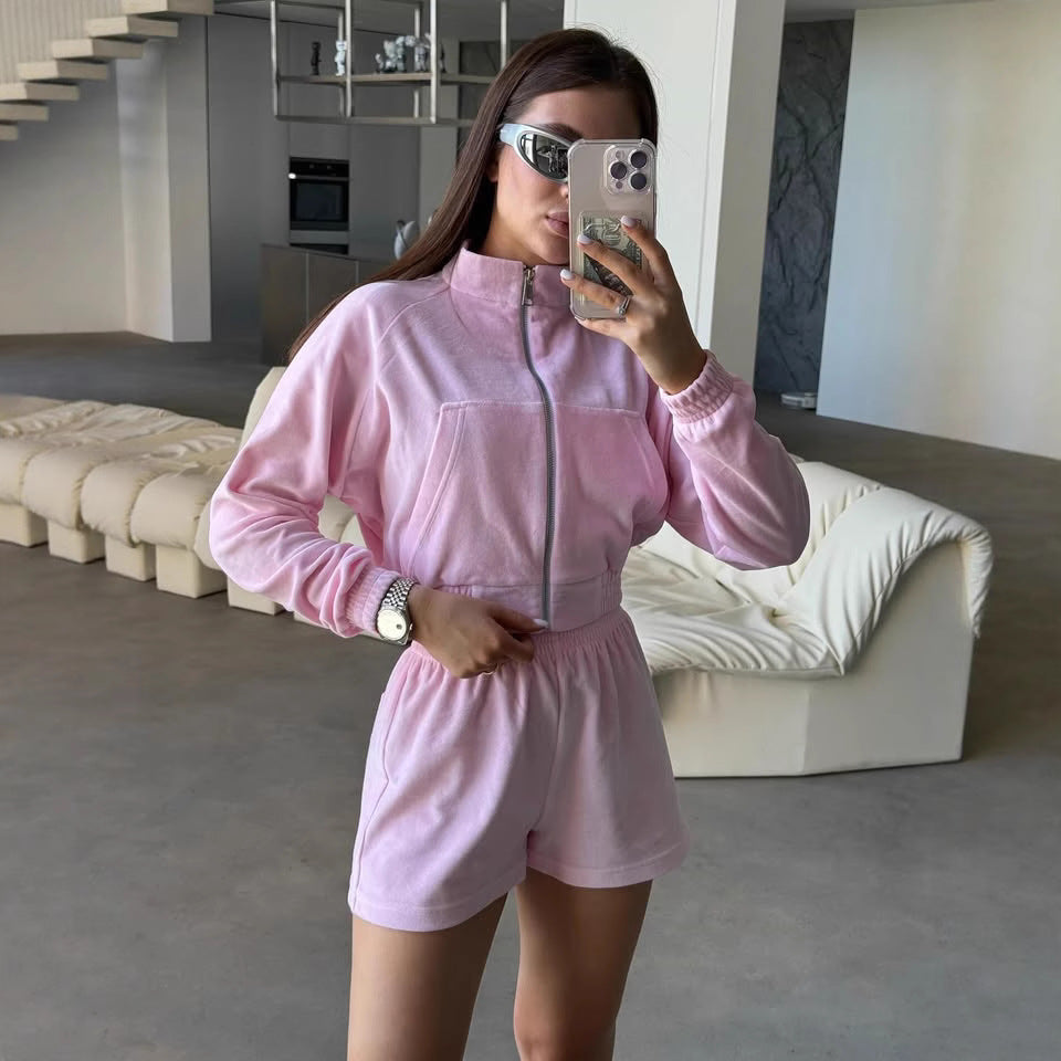 Damen sportlicher Freizeitjacken- und Shorts-Set mit leichtem Material WW