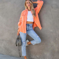 Damen lässige Overshirtjacke aus leichtem Denim mit fransigen Details WW