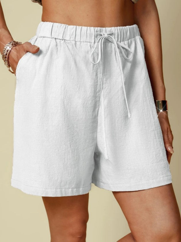 Damen lockere Shorts mit elastischem Bund und praktischen Seitentaschen W&W Mode