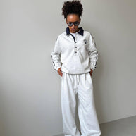 Damen sportlicher Freizeitanzug mit modischem Kragen und weiten Beinen WW